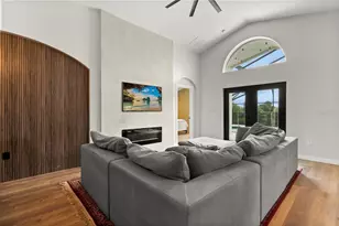 832 Balmoral Dr, Davenport, FL 33896 - Photo 2