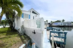 10701 S Ocean Dr, Jensen Beach, FL 34957 - Photo 4