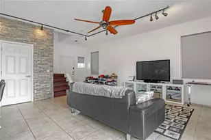 2718 Curpin Ln, Orlando, FL 32825 - Photo 10