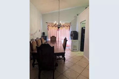 2074 Wenthworth Circle, Apopka, FL 32703 - Photo 8