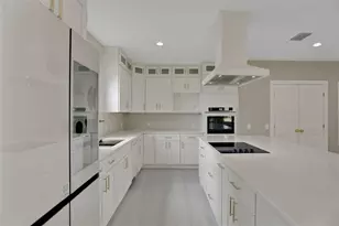 731 S Missouri Ave, Lakeland, FL 33815 - Photo 8