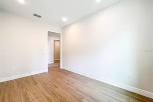 8 Forest Ln, Eustis, FL 32726 - Photo 16