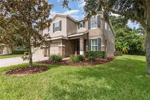 706 Fringe Tree Ct, Deland, FL 32724 - Photo 2