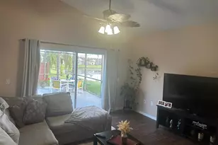 1002 Prey Ct, Kissimmee, FL 34746 - Photo 4