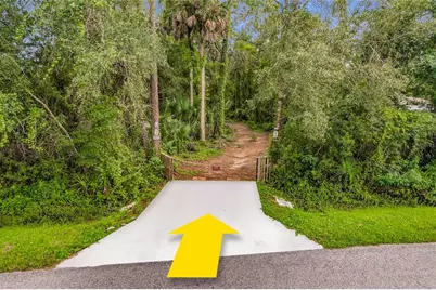 25212 Luke Street, Christmas, FL 32709 - Photo 2