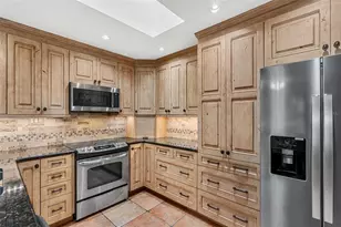 26 E Village Dr, Oviedo, FL 32765 - Photo 20