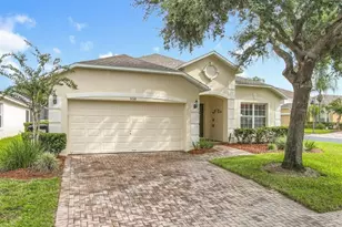 358 Lancaster Dr, Davenport, FL 33897 - Photo 42