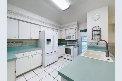 5518 Queen Victoria Drive, Leesburg, FL 34748 - Photo 14