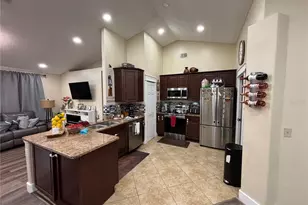 11252 Cypress Leaf Dr, Orlando, FL 32825 - Photo 8