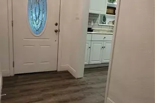 2805 Gulfstream Ct, Orlando, FL 32805 - Photo 4