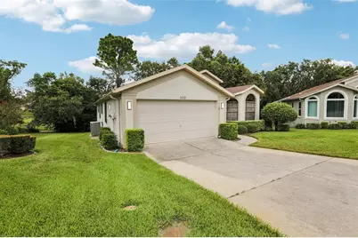 533 Bent Oak Court, Spring Hill, FL 34609 - Photo 2