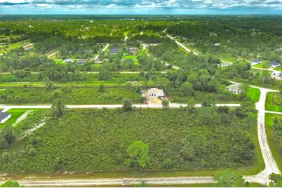 642 Vasser Avenue S, Lehigh Acres, FL 33974 - Photo 6