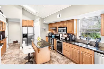 4574 Sailbreeze Court, Orlando, FL 32810 - Photo 8