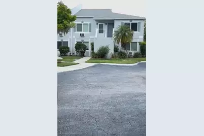 4127 Dolphin Drive #4127, Tampa, FL 33617 - Photo 20