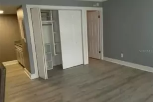 4127 Dolphin Dr, Tampa, FL 33617 - Photo 8