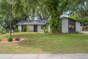 1760 12th St, Clermont, FL 34711 - Photo 2