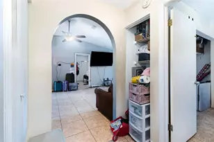13678 SE 51st Ave, Summerfield, FL 34491 - Photo 4