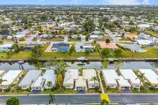 2322 Riverbluff Pkwy, Sarasota, FL 34231 - Photo 36