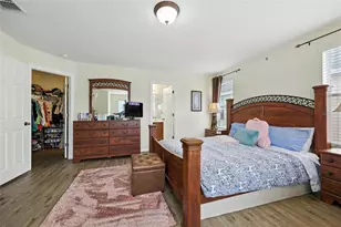 121 Las Fuentes Dr, Kissimmee, FL 34746 - Photo 24