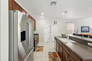 121 Las Fuentes Dr, Kissimmee, FL 34746 - Photo 14