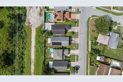 460 Southern Charm Drive, Orlando, FL 32807 - Photo 2