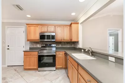 1508 Gifford Court, The Villages, FL 32162 - Photo 12