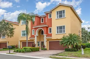 1304 3rd St Cir E, Palmetto, FL 34221 - Photo 2