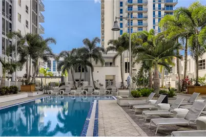 415-1 E Pine Street, Orlando, FL 32801 - Photo 2