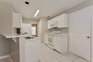 2997 W Beaumont Ln, Eustis, FL 32726 - Photo 6