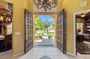 2237 Baesel View Dr, Orlando, FL 32835 - Photo 2