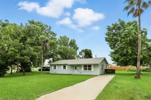 3229 Sabal Palm Dr, Edgewater, FL 32141 - Photo 2