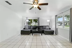 3229 Sabal Palm Dr, Edgewater, FL 32141 - Photo 6