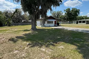 1997 26th St NW, Winter Haven, FL 33881 - Photo 2