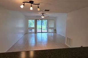 6124 Peregrine Ave, Orlando, FL 32819 - Photo 10