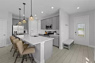 844 Driving Range Ct, Reunion, FL 34747 - Photo 10