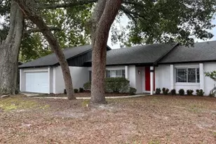 504 Eagle Cir, Casselberry, FL 32707 - Photo 2