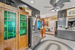 126 E Palmetto Ave, Howey in the Hills, FL 34737 - Photo 18