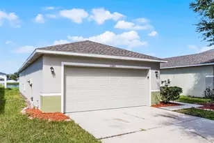 11045 Golden Silence Dr, Riverview, FL 33579 - Photo 2