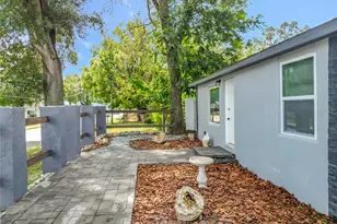 638 NW 6th Terrace, Ocala, FL 34475 - Photo 2