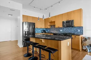 150 E Robinson St, Orlando, FL 32801 - Photo 8