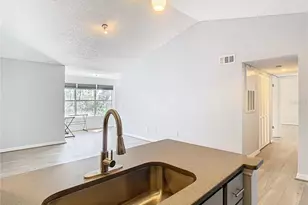 5144 Conroy Rd, Orlando, FL 32811 - Photo 8