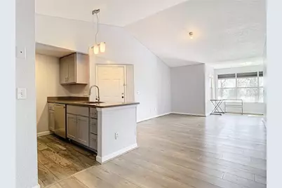 5144 Conroy Road #35, Orlando, FL 32811 - Photo 10