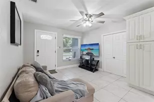 4644 Barley St, Orlando, FL 32811 - Photo 16