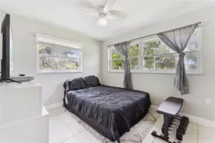 4644 Barley St, Orlando, FL 32811 - Photo 10