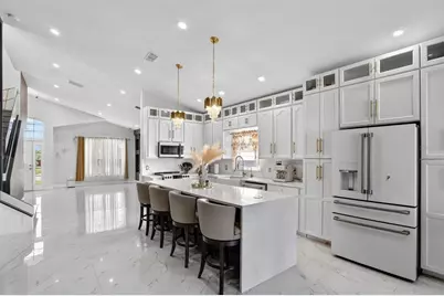 738 Hacienda Circle, Kissimmee, FL 34741 - Photo 4