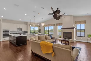 7616 Lily Ct, Groveland, FL 34736 - Photo 6