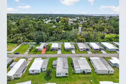 227 Paradise S, Leesburg, FL 34788 - Photo 6