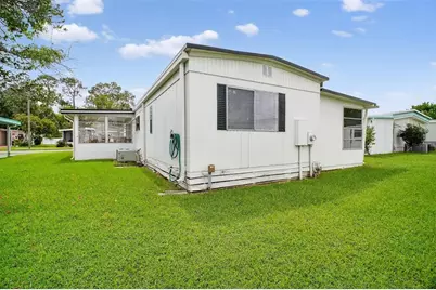 227 Paradise S, Leesburg, FL 34788 - Photo 4