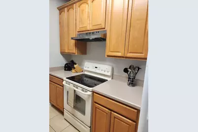 4802 Cayview Avenue #102, Orlando, FL 32819 - Photo 12