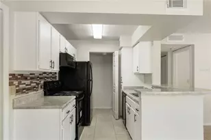 1043 S Hiawassee Rd, Orlando, FL 32835 - Photo 4